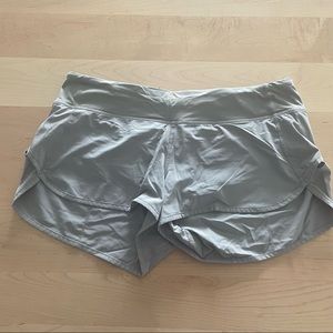 Lululemon Speed Up Shorts 2.5”
